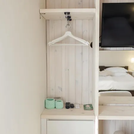 Guest House Pensionat 3*